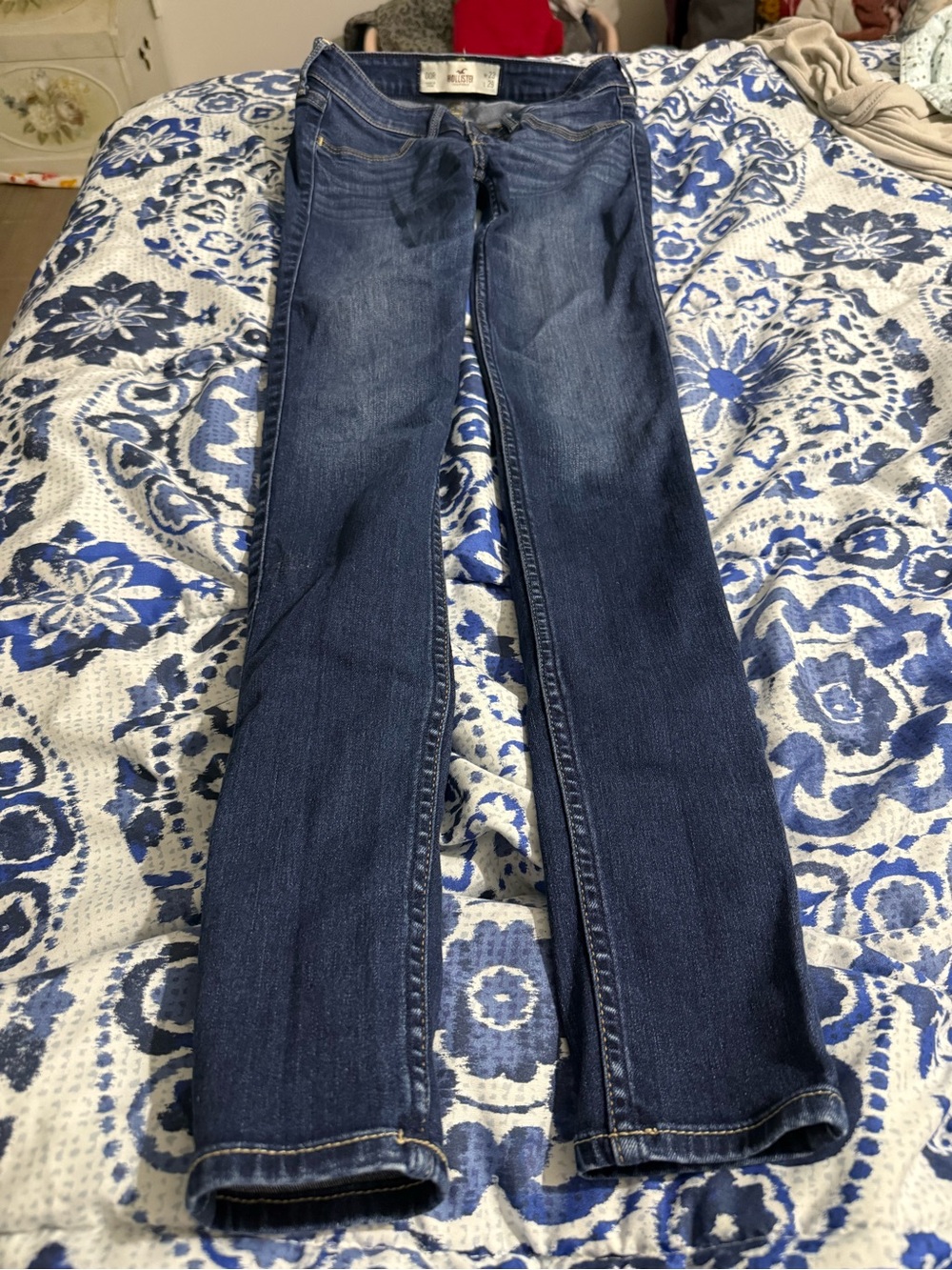 Hollister Dark Blue jeans